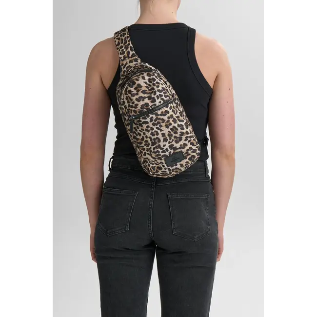 TrekMBG Sling Bag Leopard