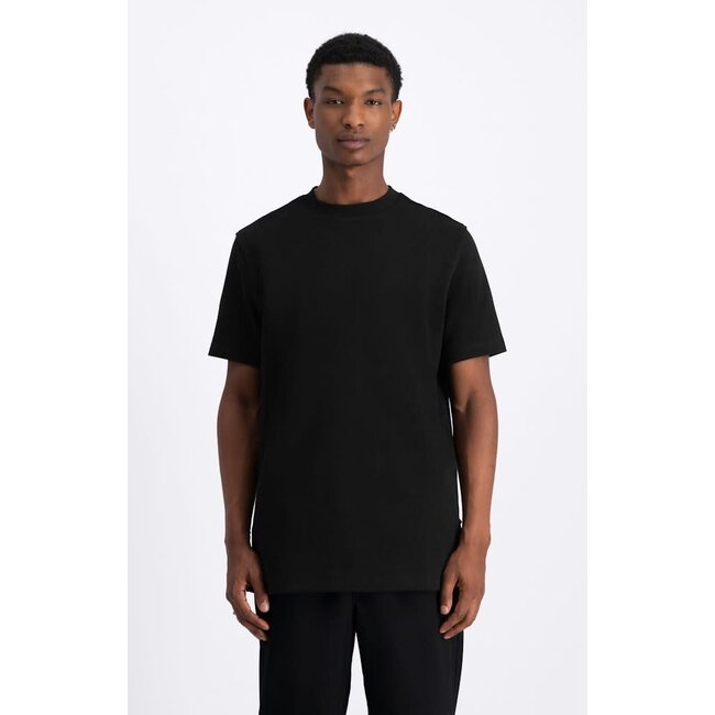 LAW-10254 DANE Black