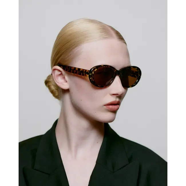 Anma Black / Yellow Tortoise