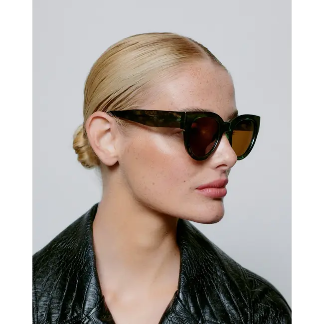 Lilly Green Marble Transparent