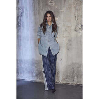 HAUTE L'AMITIÉ Miley Denim Shirt Bleached Denim