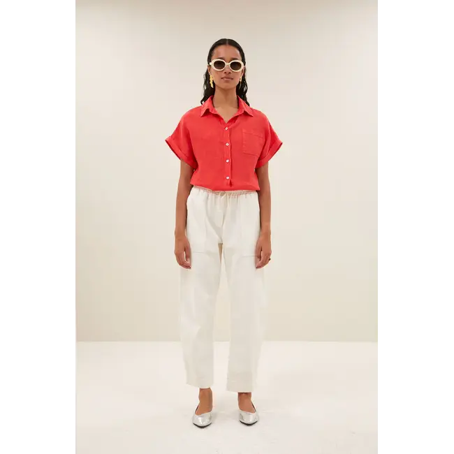 Rose Linen Blouse Lipstick