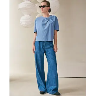 Another Label T-shirt met detail