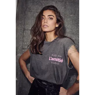 HAUTE L'AMITIÉ Top met logo