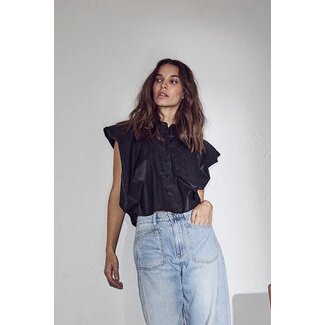 HAUTE L'AMITIÉ Mouwloze blouse met coated look