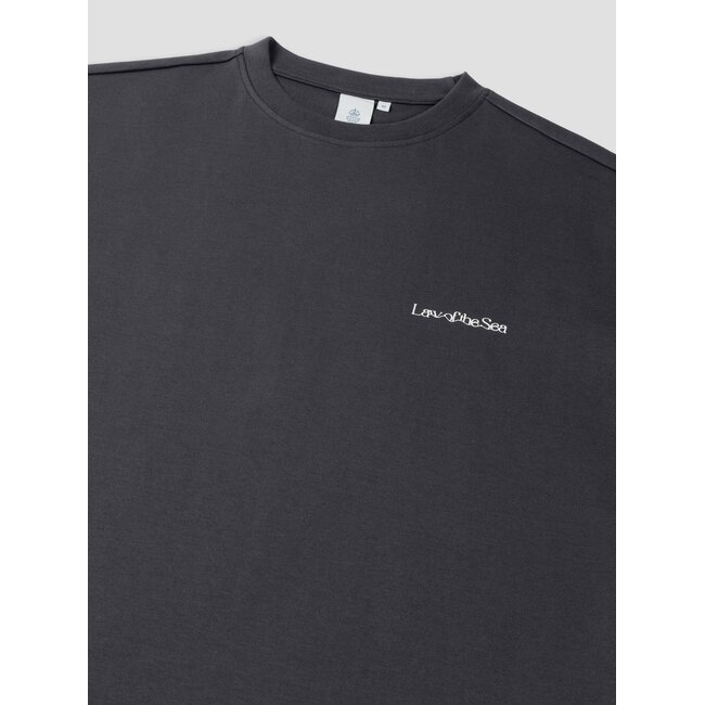 PALM SWAY ARTWORK TEE Phantom