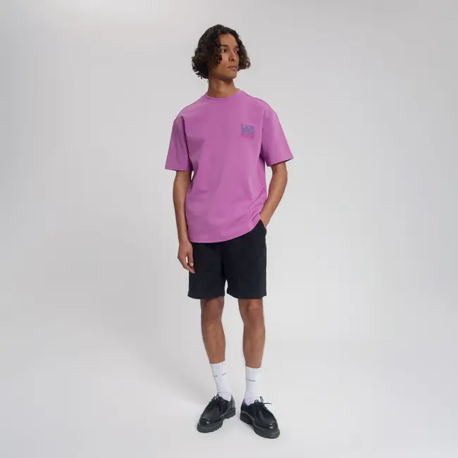 DISPLACE ARTWORK TEE Mulberry