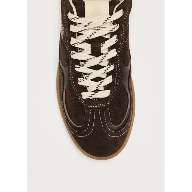 Bruine sneakers