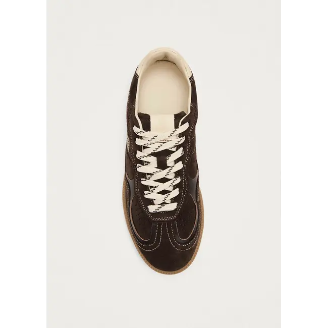 Bruine sneakers