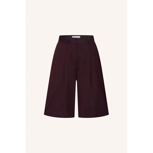 finn bermuda shorts dark wine
