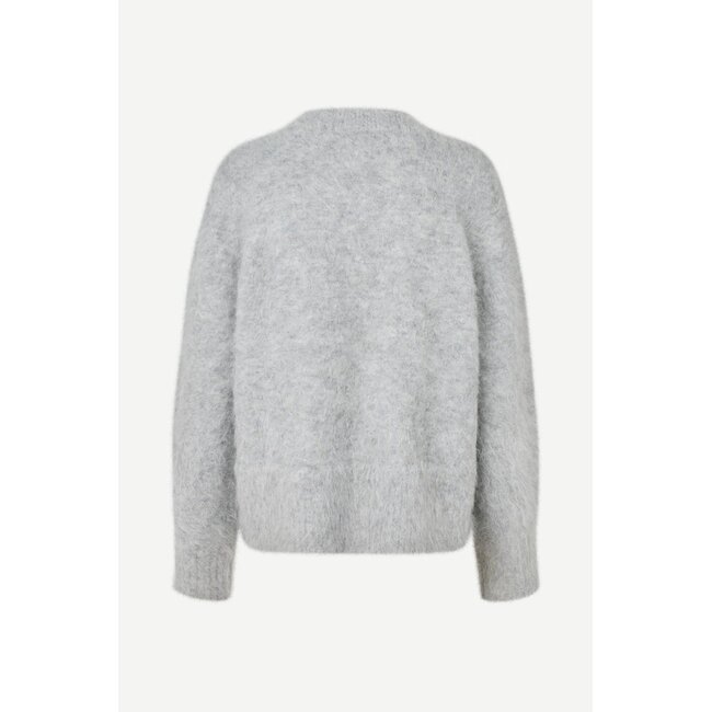 SALO V-NECK