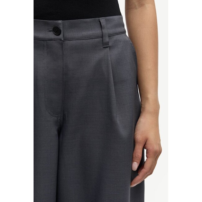SAHARPER PLEAT TROUSERS