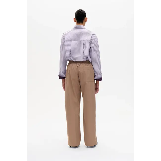NAZAN Portabella Camel