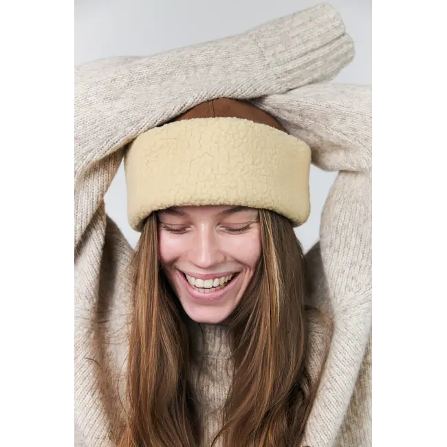 SigridLL hat Brown
