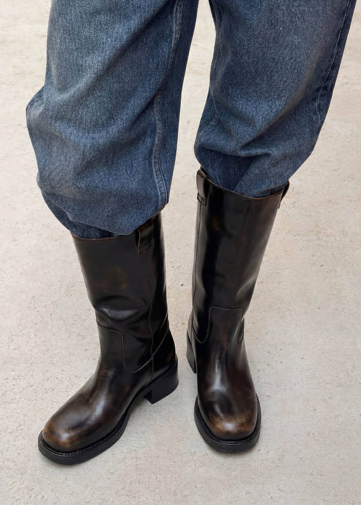 SCHOENEN