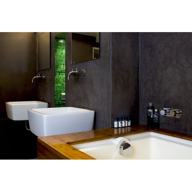 Tierrafino Stone Tadelakt – Ecologische, dampopen kalkpleister in Delphi Wit voor badkamer, keuken en interieurtoepassingen