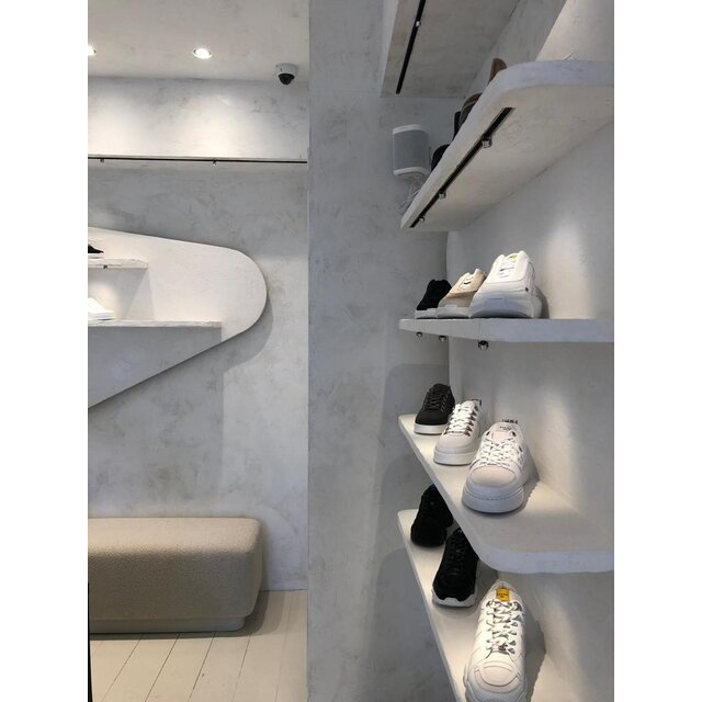 Tierrafino Dry Paint – Biobased leemverf in poedervorm, eenvoudig aan te maken met water. Verkrijgbaar in 2, 6 en 12 kg. Damp-open, vochtregulerend en antistatisch.