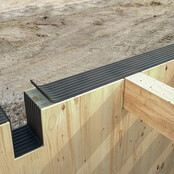 Rothoblaas ALADIN – Geluidsisolerend EPDM Profiel (SOFT & EXTRA SOFT) | Akoestische Ontkoppeling voor CLT en Houtbouw