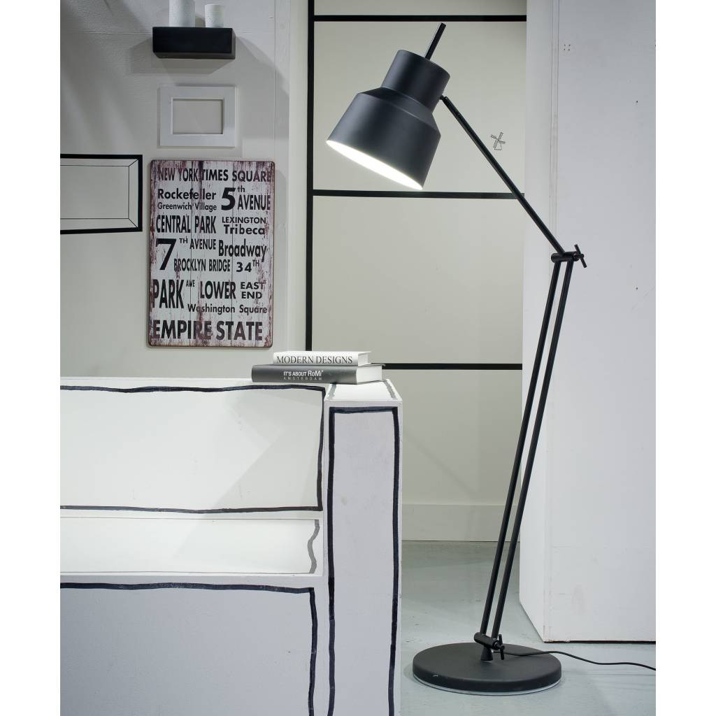 It's about RoMi Belfast vloerlamp - zwart