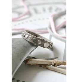 Enkele leren Armband met studs, grijs