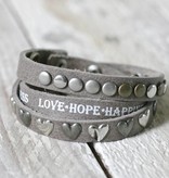 Driedubbele leren Armband met tekst en studs, grijs