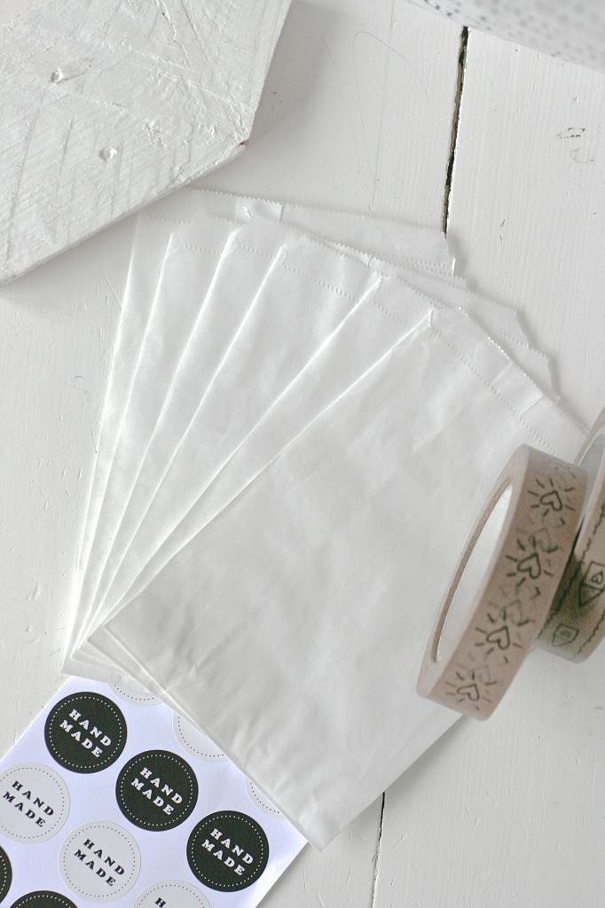 Papieren witte zakjes 10x15cm wit, 10 stuks