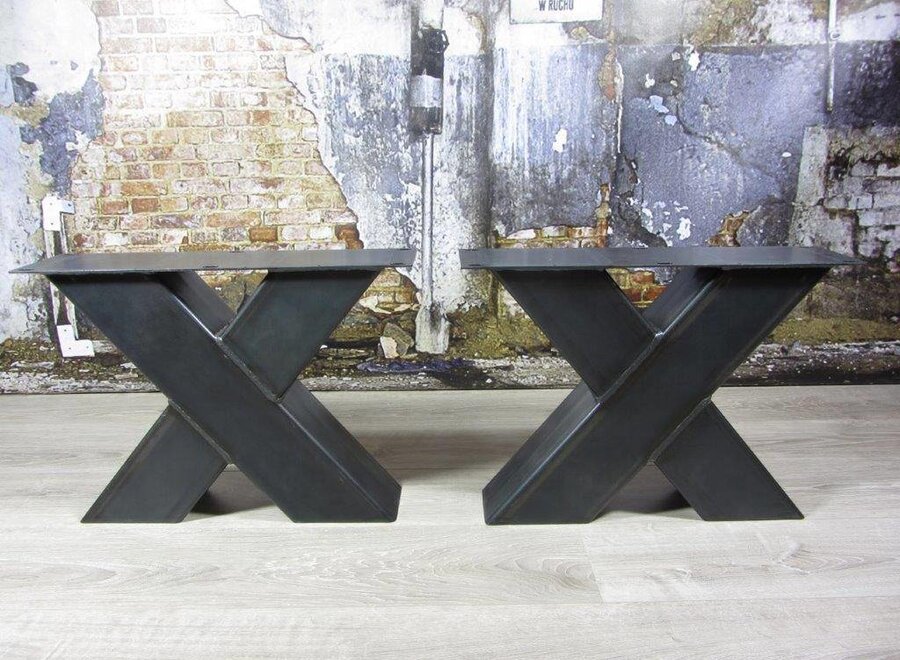 Handgemaakte industriele Salontafel poten model X Zwaar