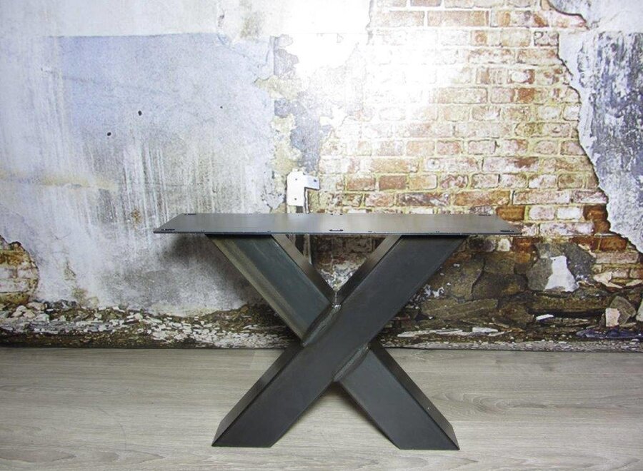 Handgemaakte industriele Salontafel poten model X standaard