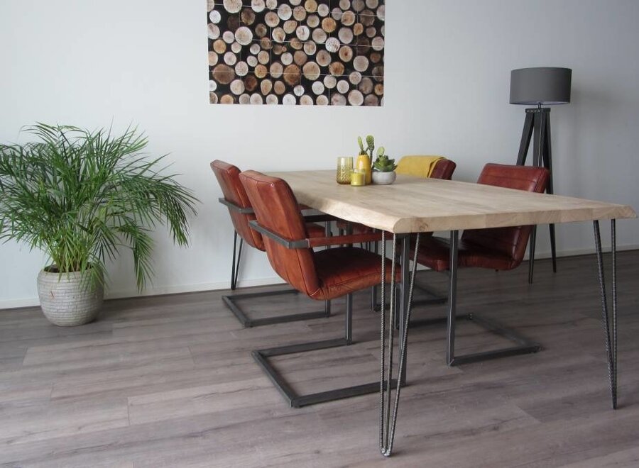 Betonijzer tafelpoot Hairpin zwart