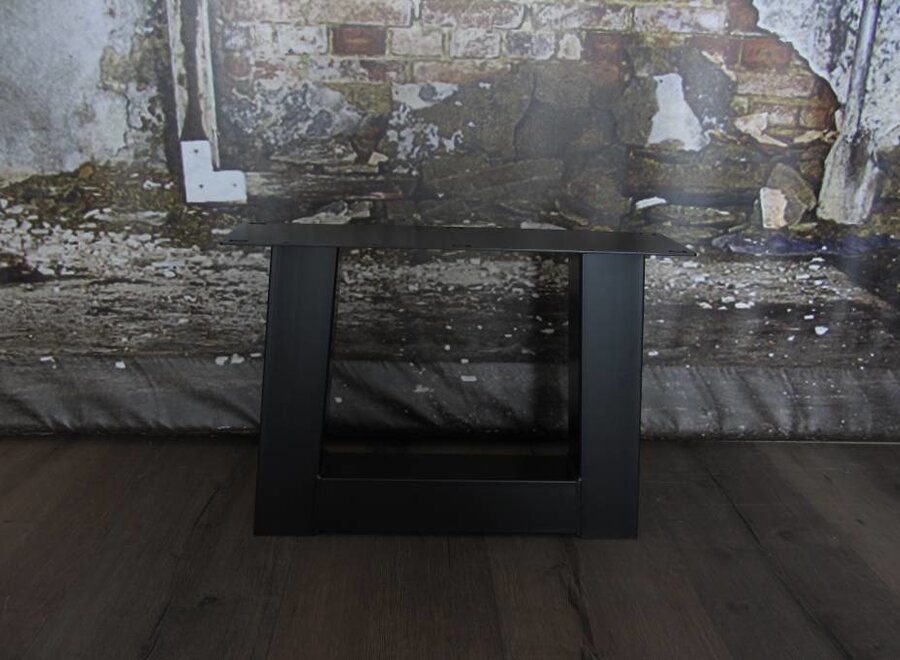 Salon Trapezium tafelpoot zwart