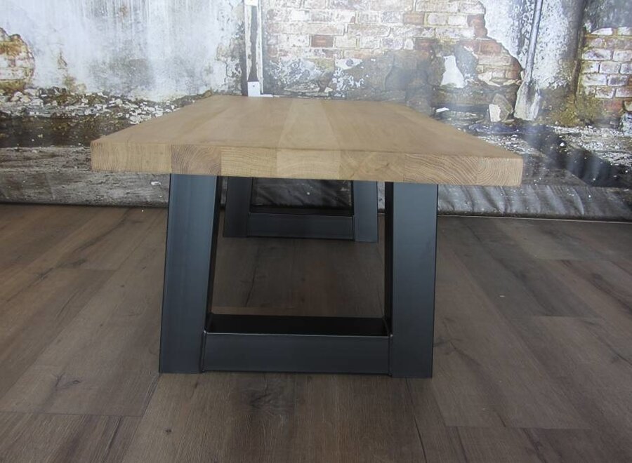 Handgemaakte Industriele Salontafel poten Model Trapezium Standaard zwart
