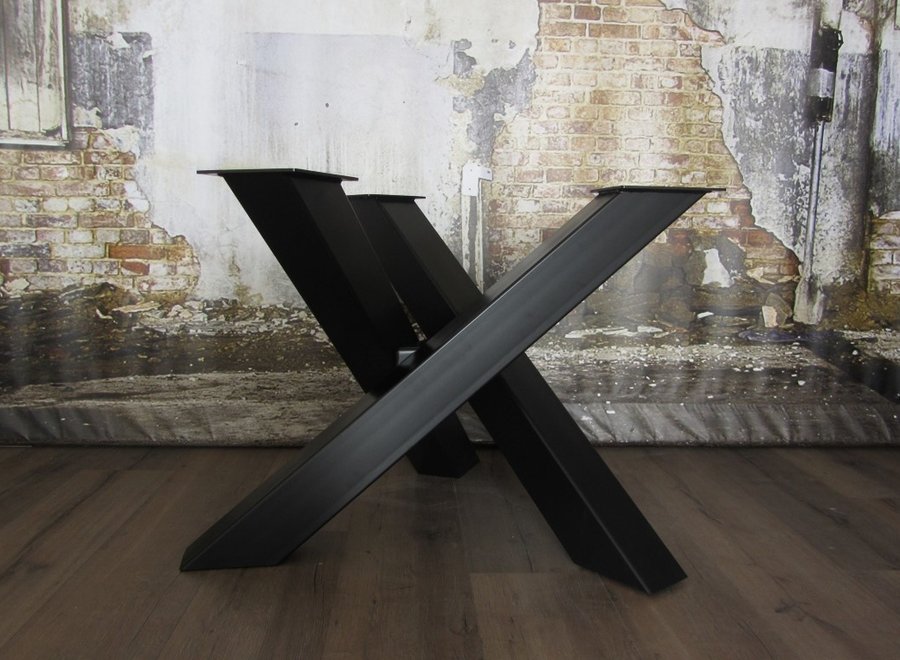 Stalen twist rond tafelpoot 12x12 zwart