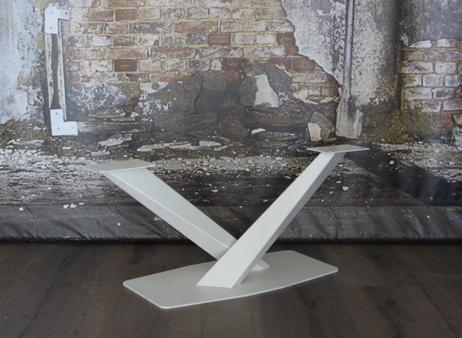 Stalen Salontafelonderstel model Twisted V wit