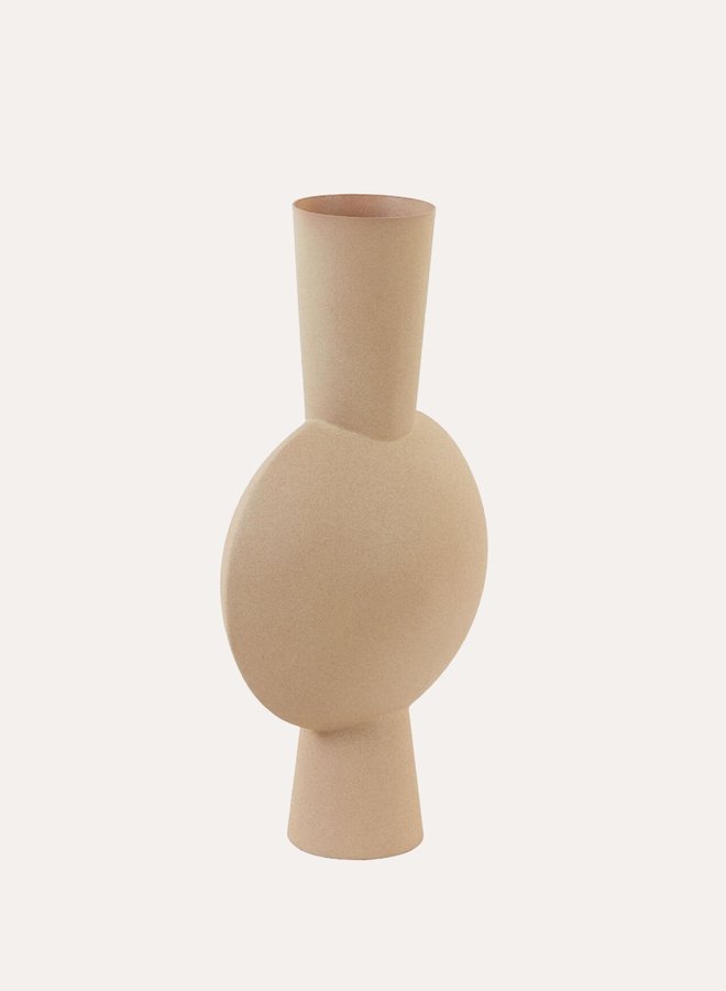 Kavan Vase