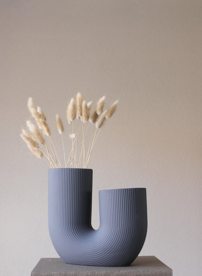 U-shape Vase - Dark grey