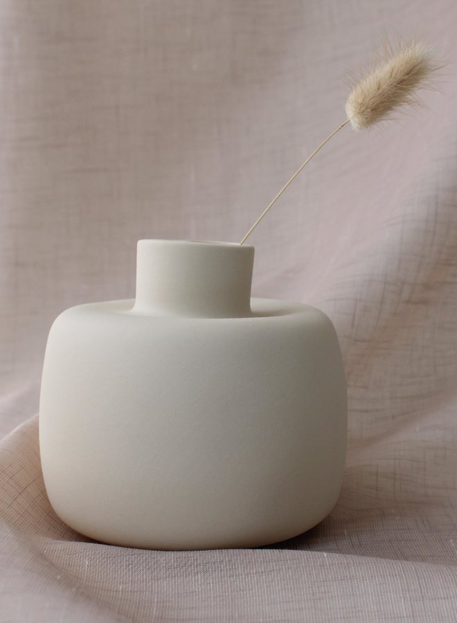 Malm Vase