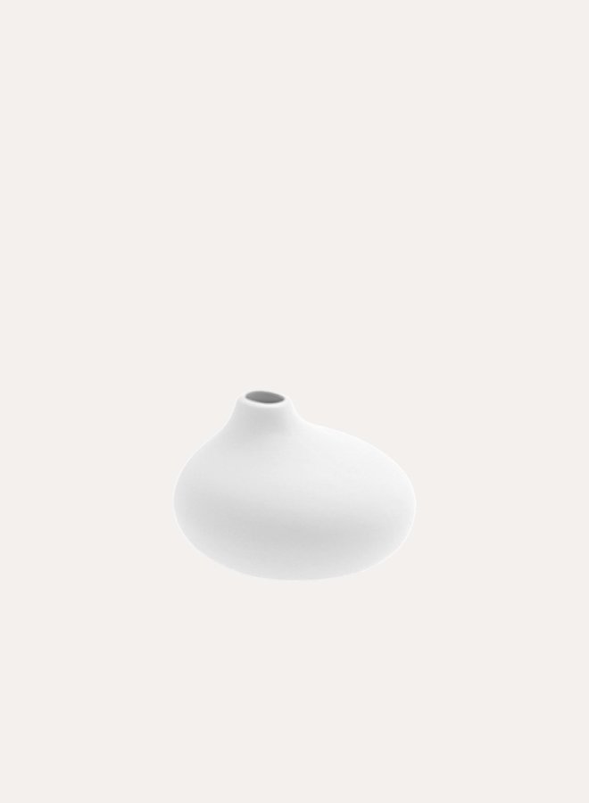 Low Matte Vase - White
