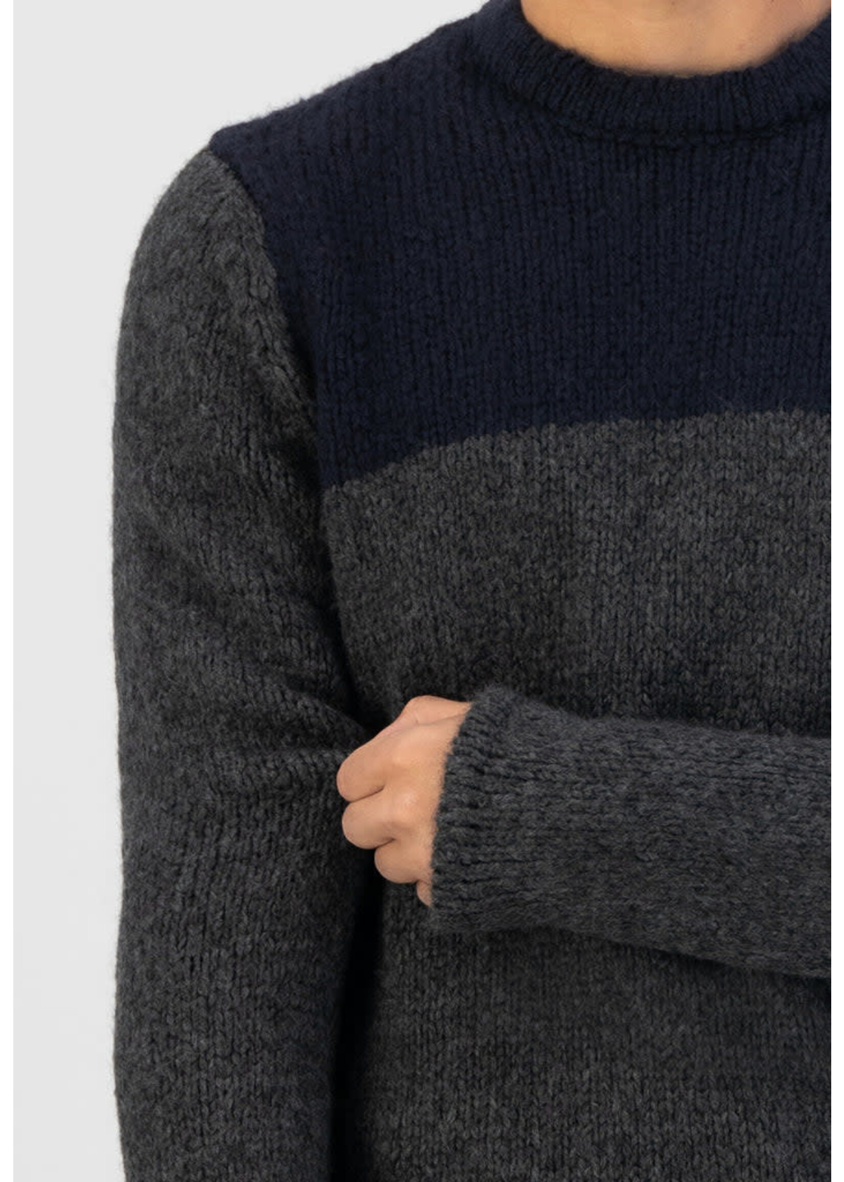 Dstrezzed Dstrezzed - Gebreide trui met colorblock - Dark Navy