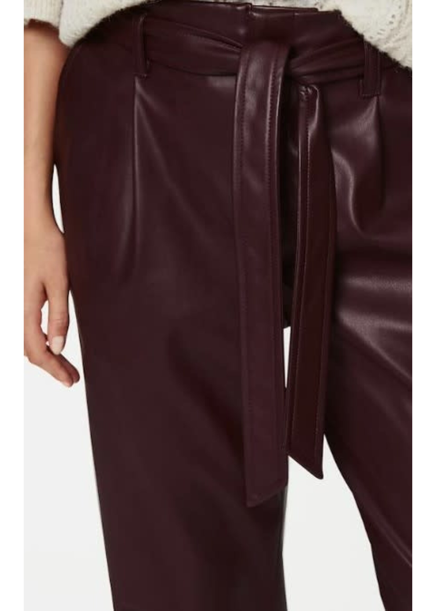 Saint Tropez Saint Tropez - Dowie Andrea Broek