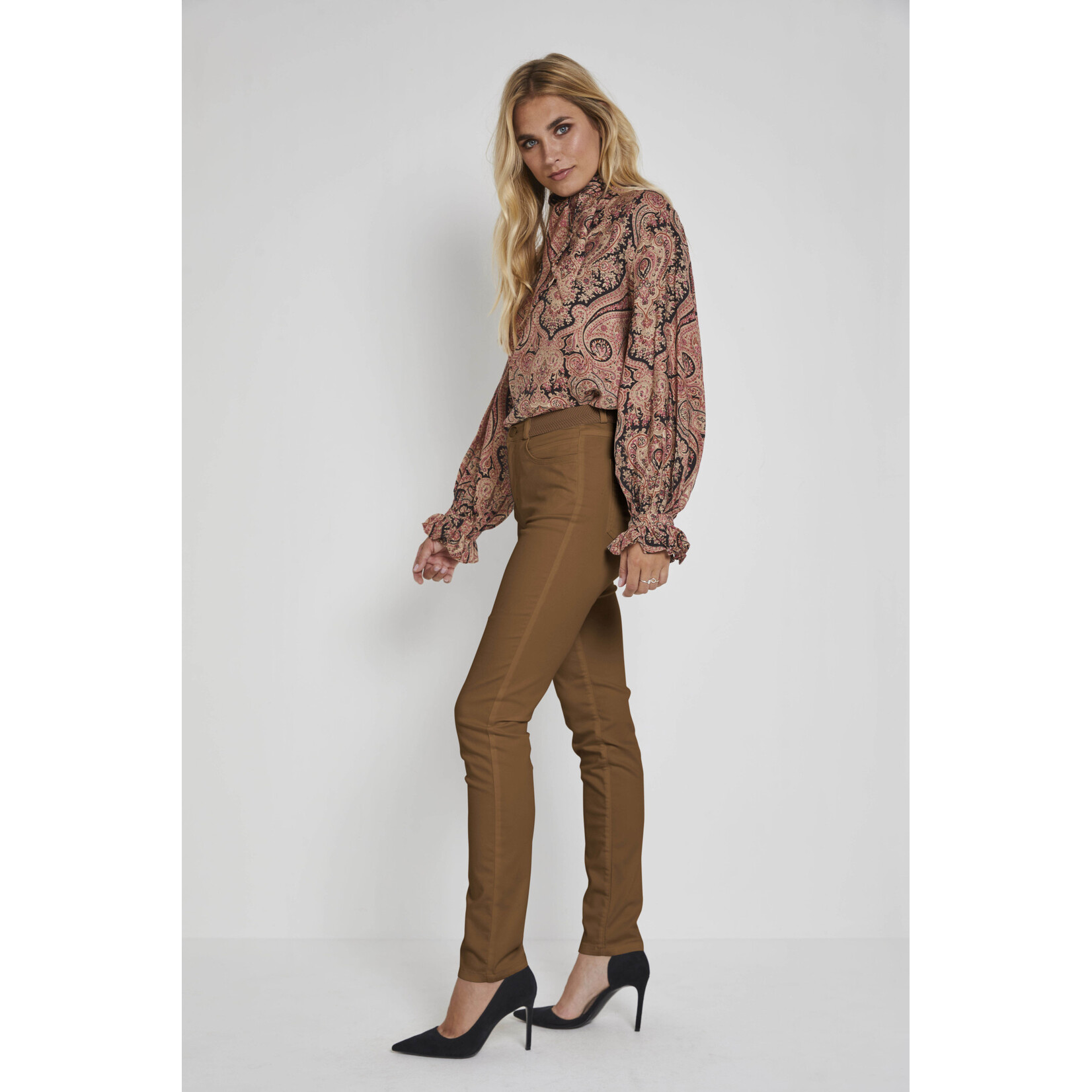 Para Mi Para Mi - Celine (Elastic) / Heaven Uni - Camel