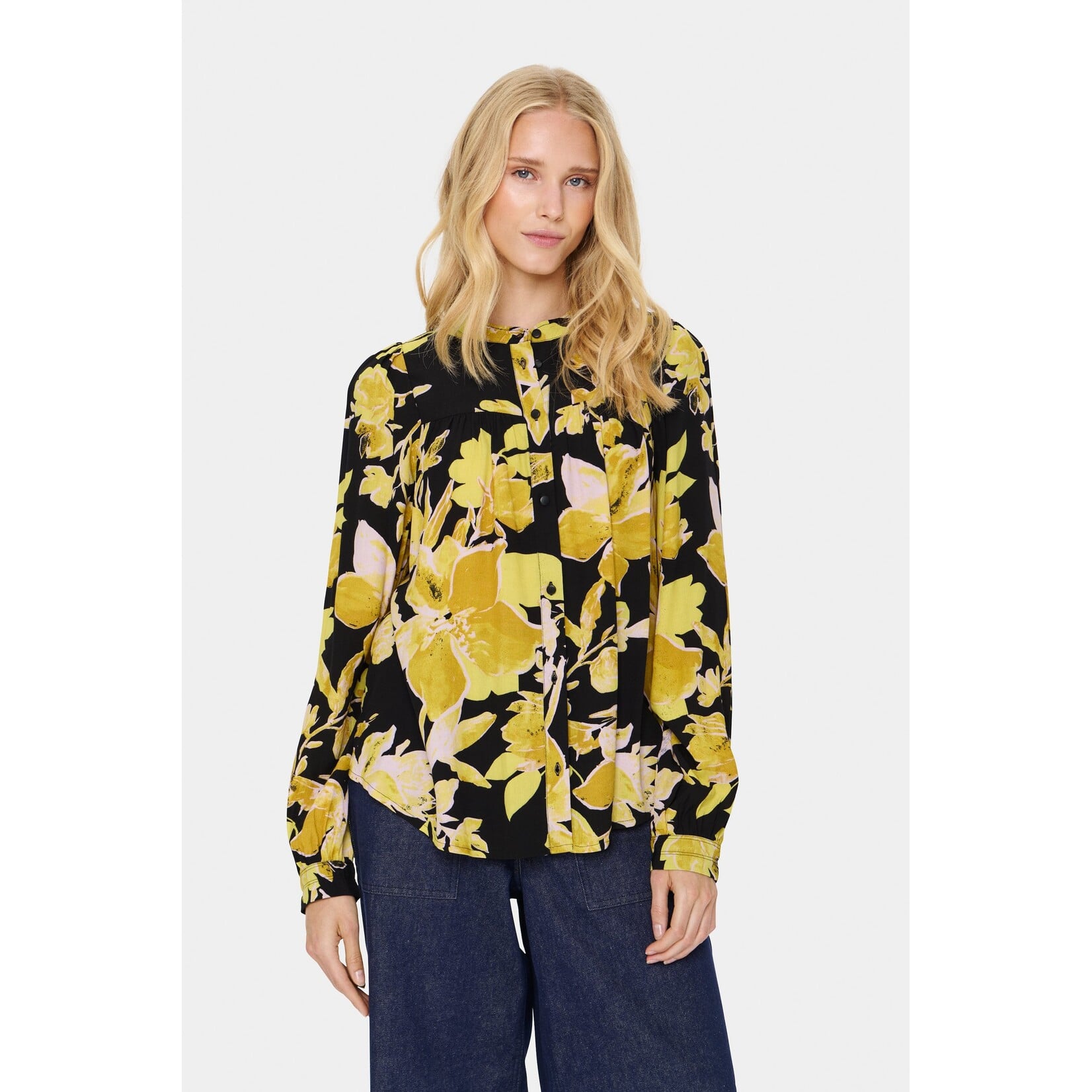 Saint Tropez Saint Tropez - GraceSZ Blouse - Black Burnished Florals