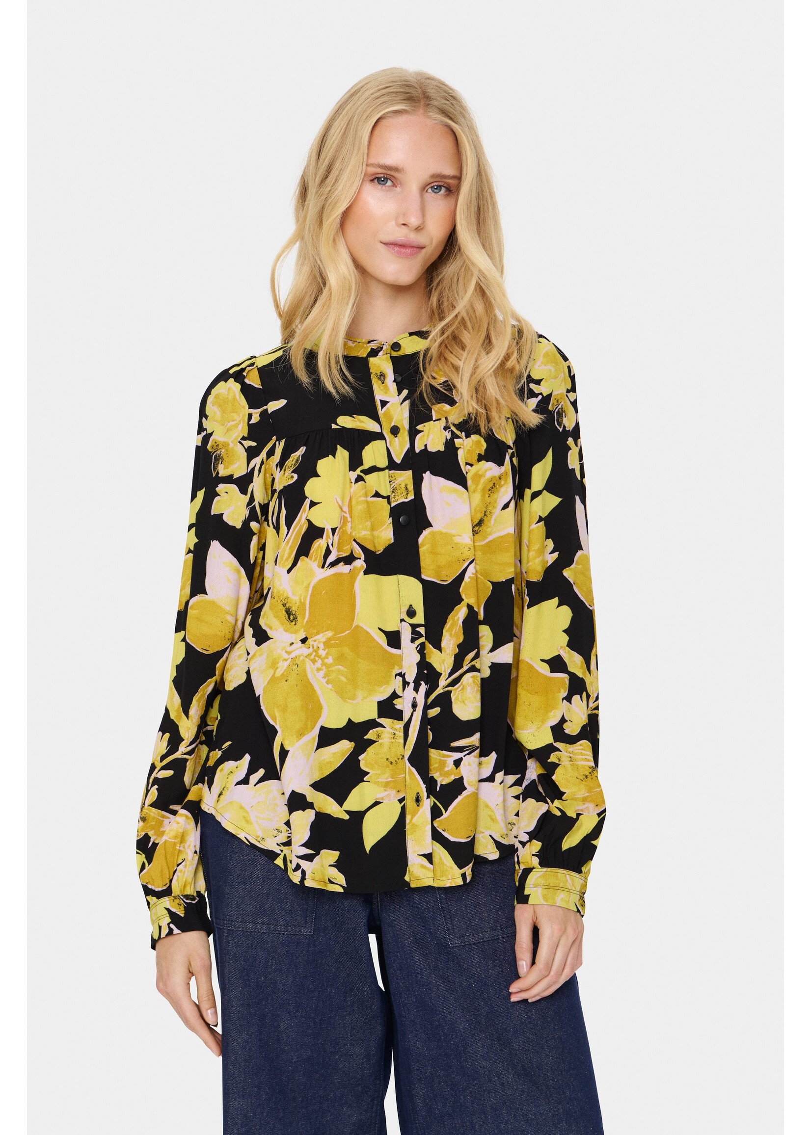 Saint Tropez Saint Tropez - GraceSZ Blouse - Black Burnished Florals