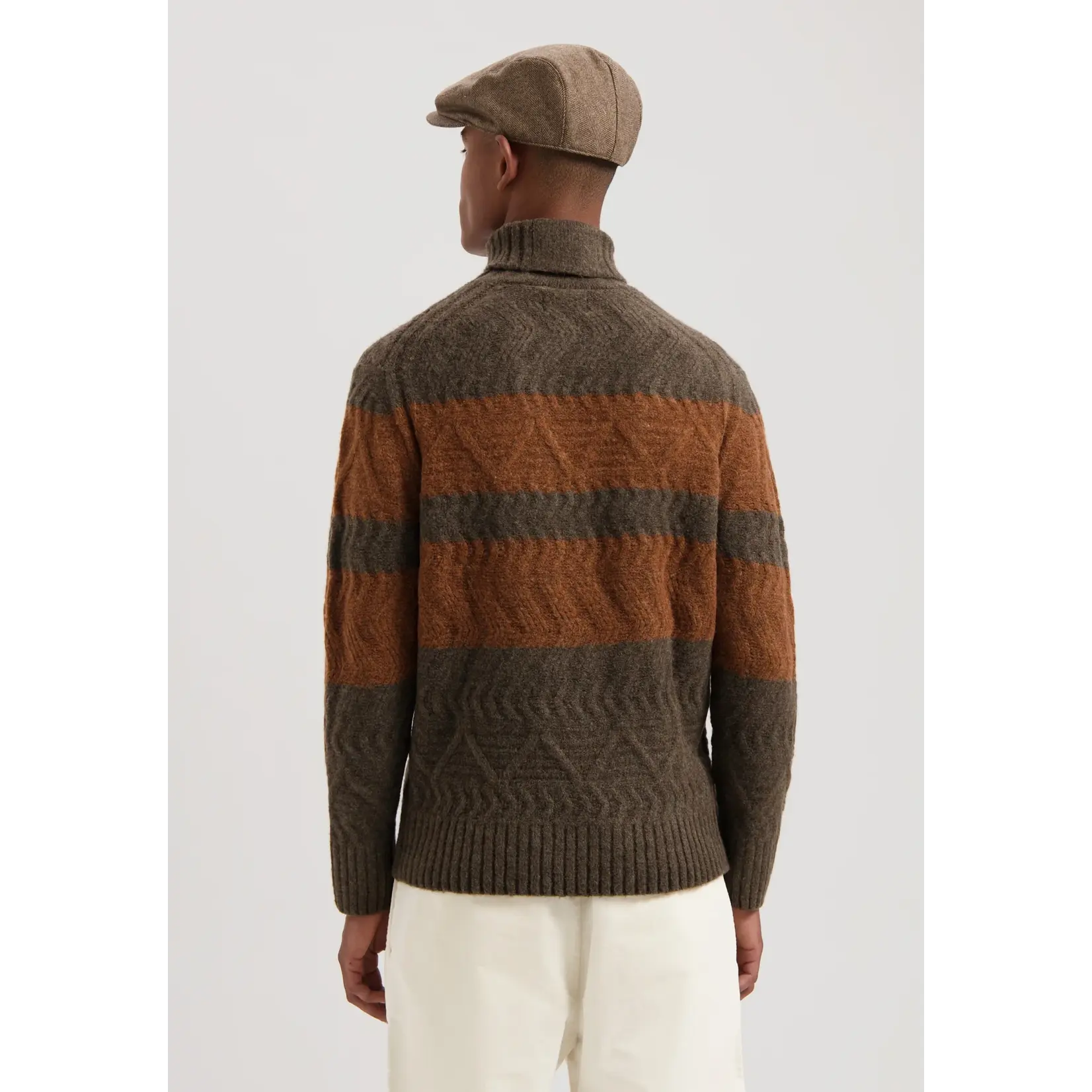 Dstrezzed Dstrezzed - Caleb Turtleneck - Rustic Brown