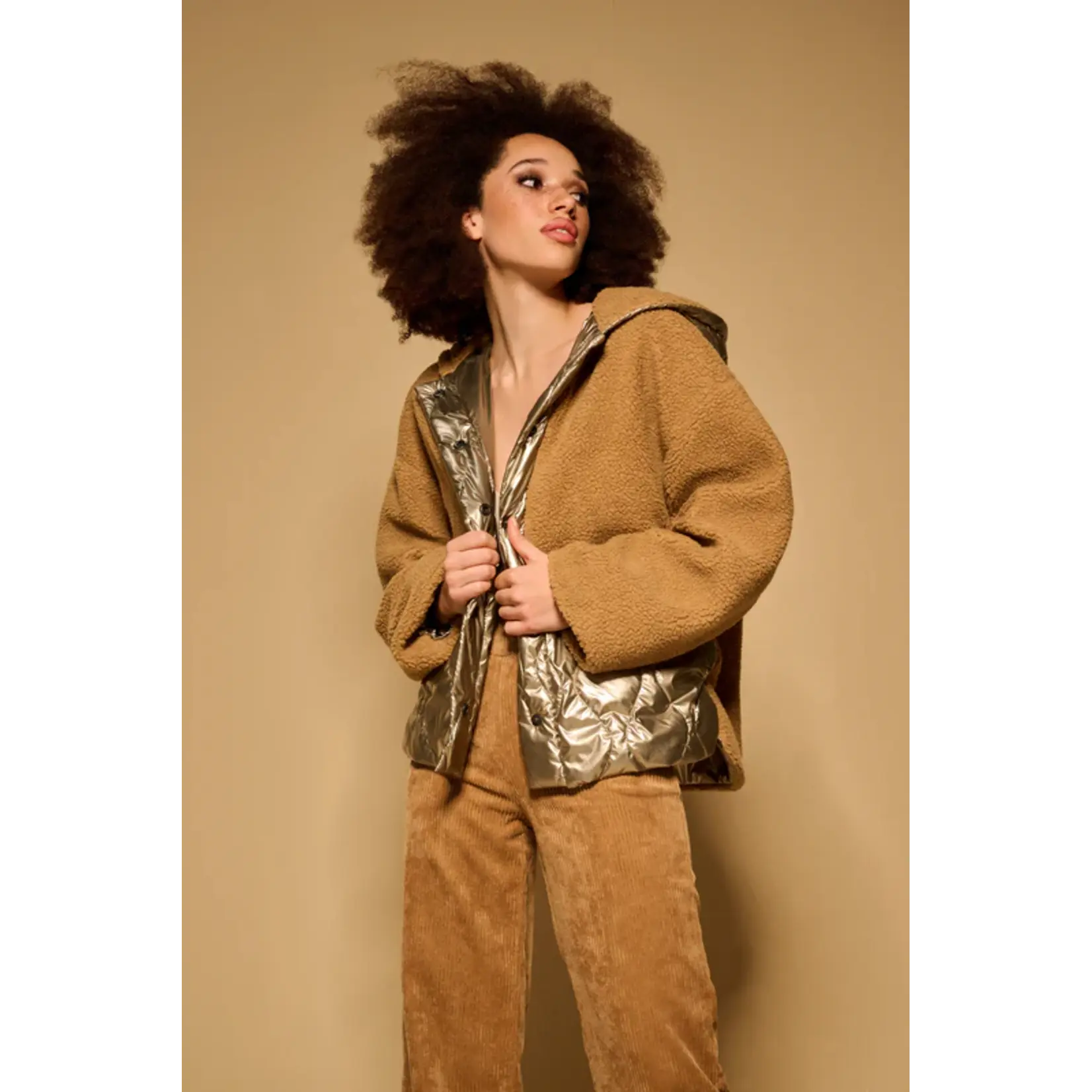 AC by Annelien Coorevits AC - Vest Teddy/Metallic - Cognac