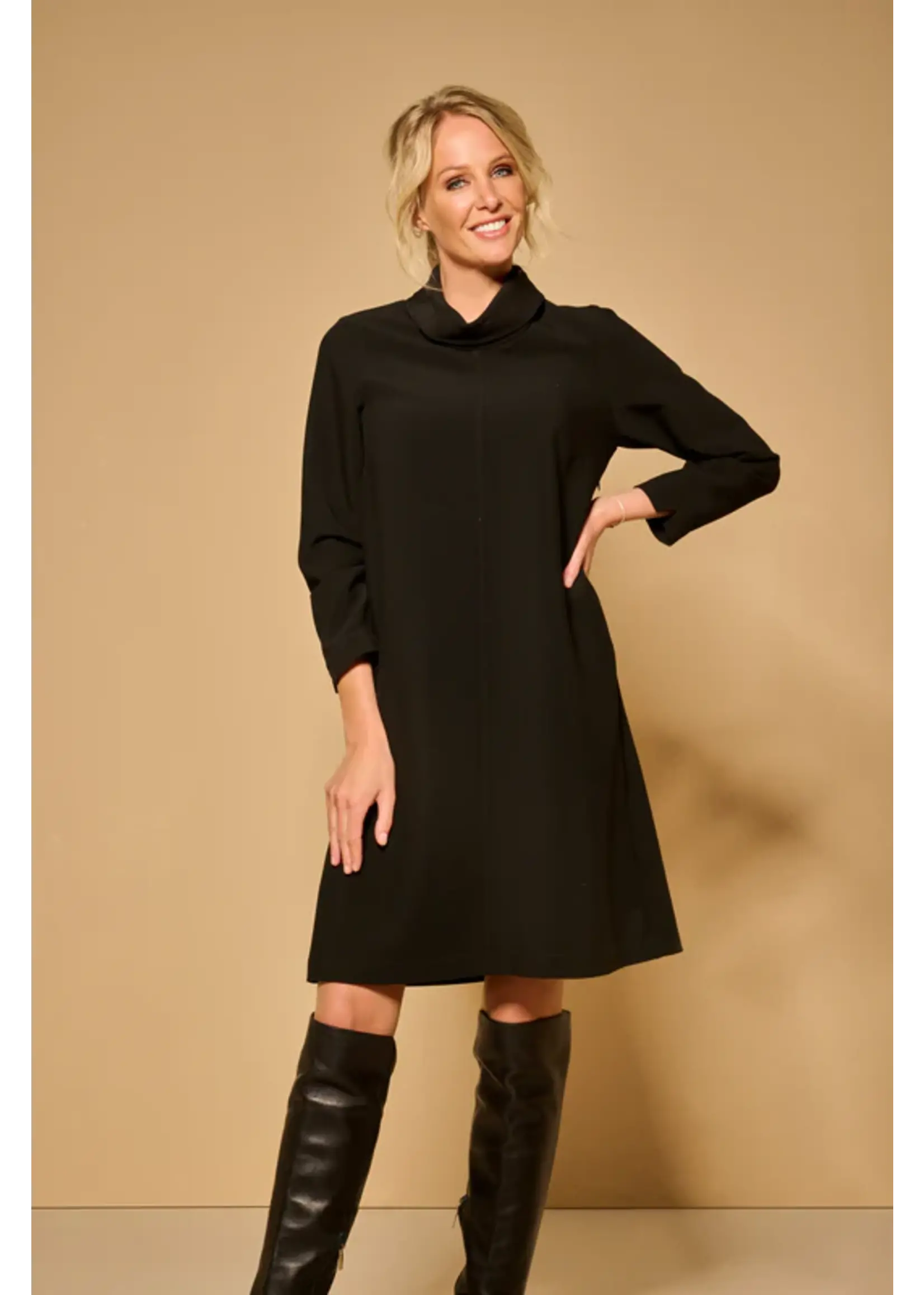 AC by Annelien Coorevits AC - Martine Kleed - Zwart