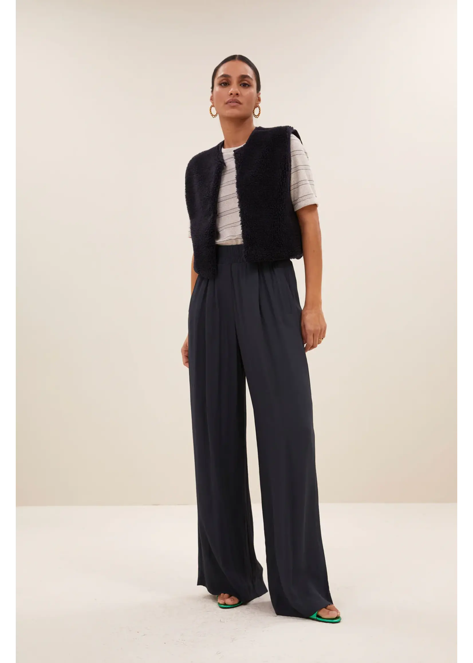 By-Bar By-Bar - Wolly Gilet - Donkerblauw