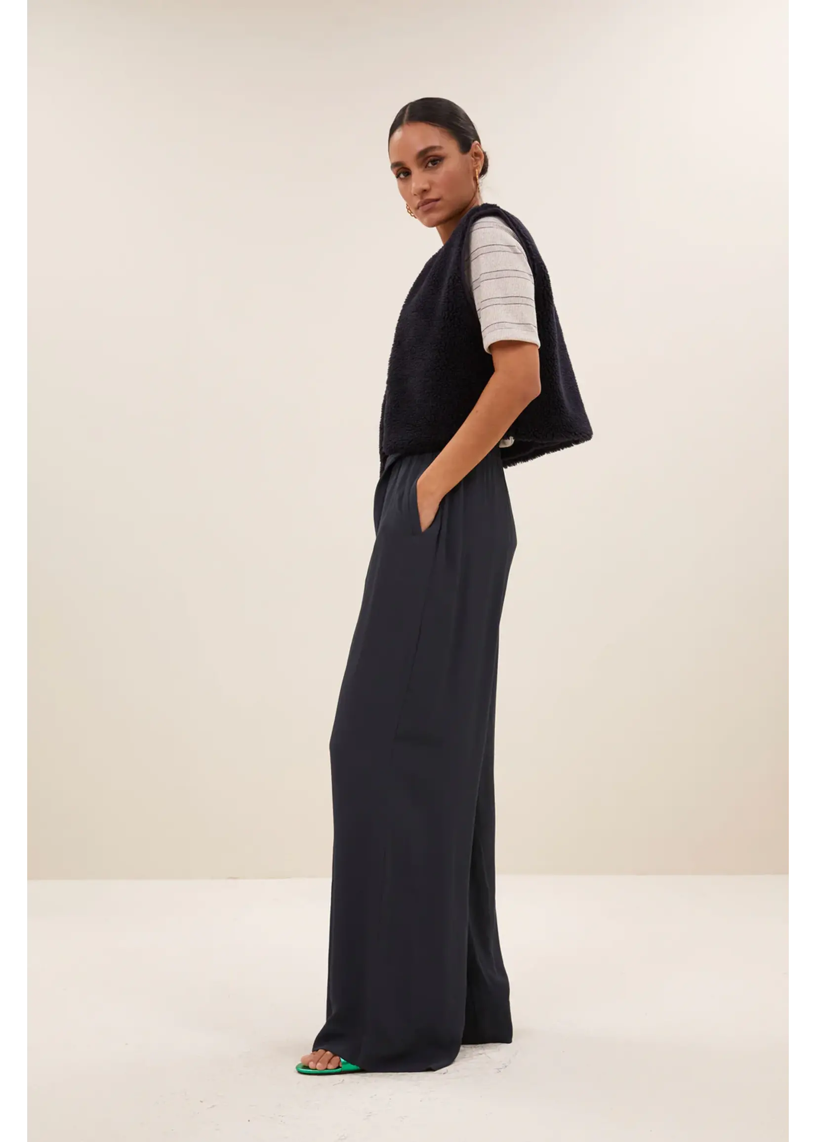 By-Bar By-Bar - Wolly Gilet - Donkerblauw