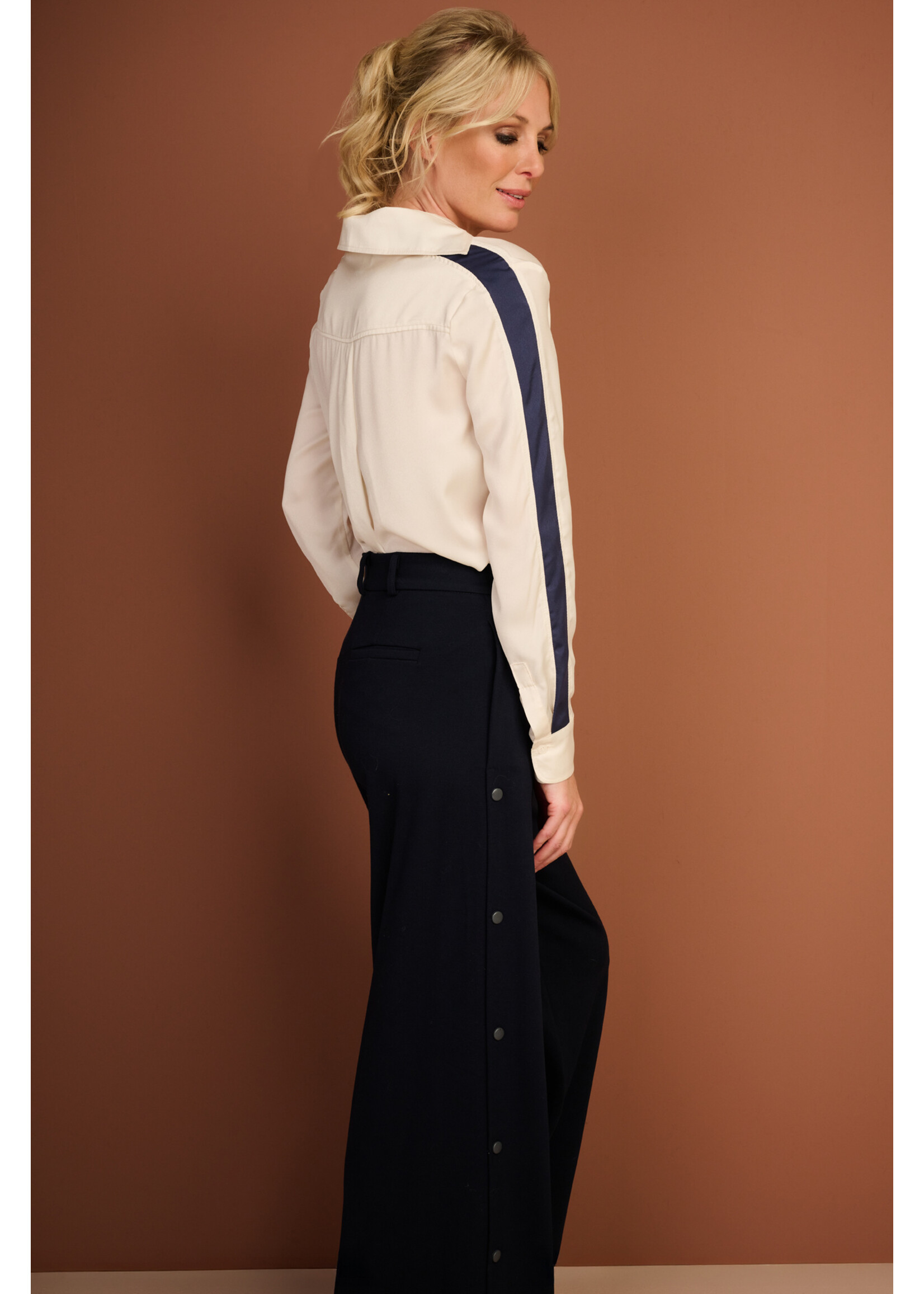 AC by Annelien Coorevits AC - Vinnie Blouse - Verschillende kleuren verkrijgbaar