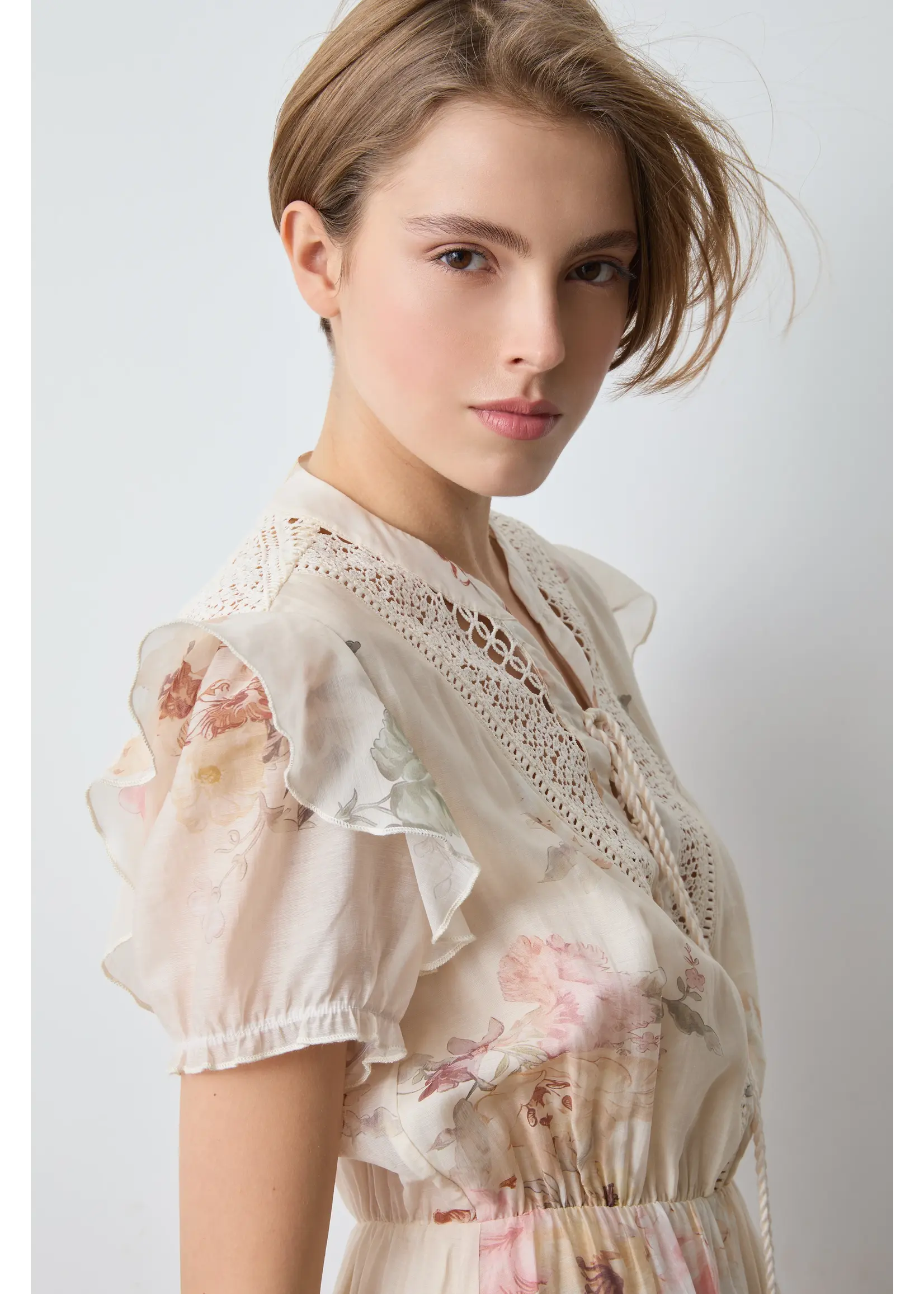 BSB BSB - Floral Korte Jurk - Ivoor