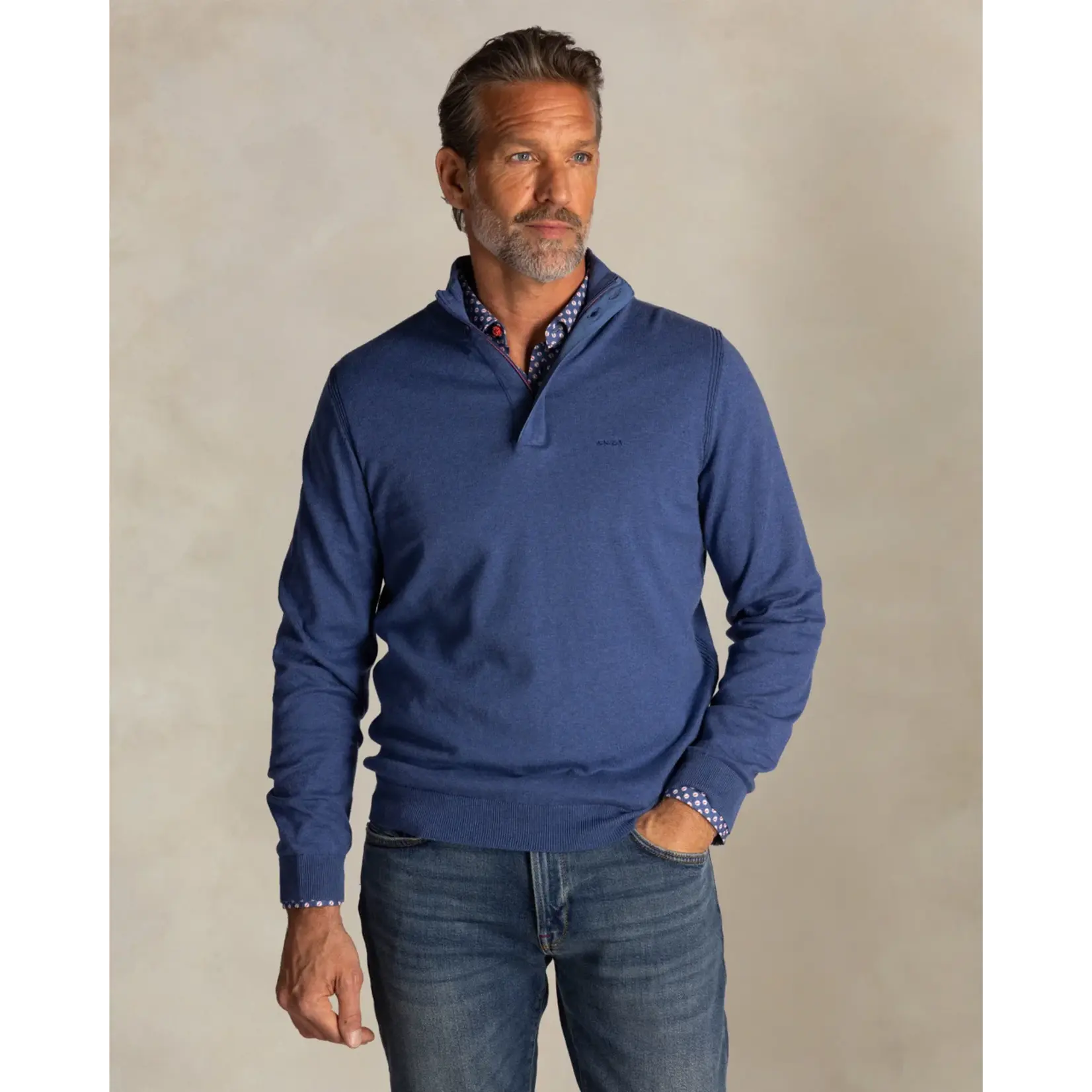 NZA NZA - Quarter Zip Pull - Spring Blue